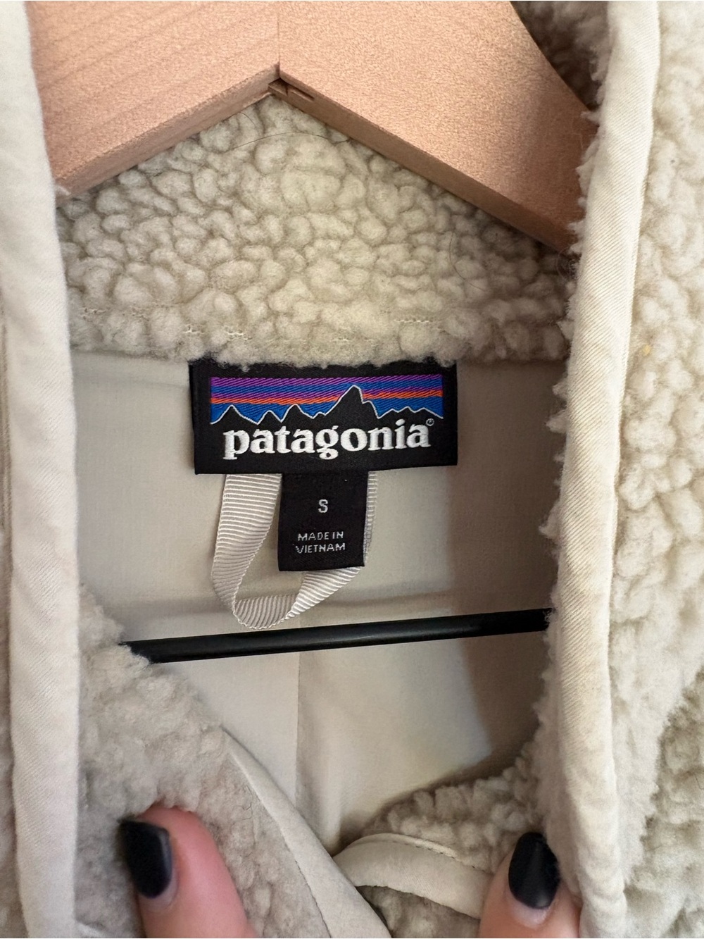 Patagonia Cream Sherpa Fleece Jacket - Picture 3 of 4